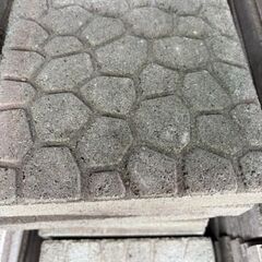 ⑫石板の画像