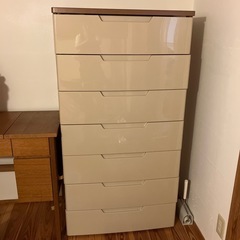 【譲渡先決まりました】差し上げます プラスチック衣装タンス 木目の画像