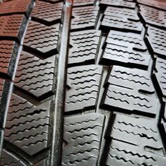 DUNLOP WINTER MAXX WM02 205/60R16 16インチ スタッドレス 4本 23年製 バリ溝 カローラスポーツ レガシィB4 リーフ等　(KTM367)の画像