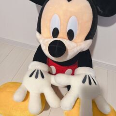 題名が  ディズニーランド　ミッキー  特大　ぬいぐるみ　の画像