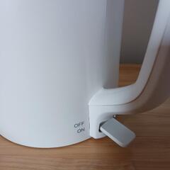 電気ケトルの画像