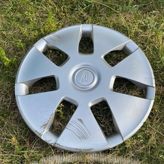 ダイハツ　ハイゼットカーゴs321vホイールキャップ4個　中古の画像