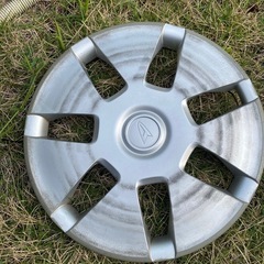 ダイハツ　ハイゼットカーゴs321vホイールキャップ4個　中古の画像