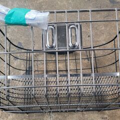 丸石　自転車カゴ　ステンレス製　取付金具付きの画像
