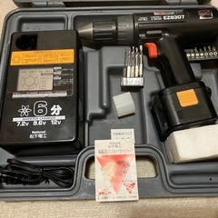 【即戦力！】値下げ！松下電工高トルク充電ドリルドライバー EZ6...