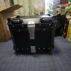 バイクリアボックス36リッター