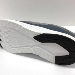 新品スニーカー　30〜31cm の画像