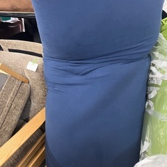 O 2504-565 Yogibo  Max ネイビー 中古美品　
