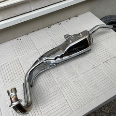モンキー用社外マフラーの画像