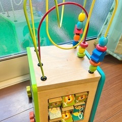 ルーピング　ボックスおもちゃ