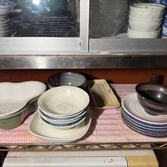 皿まとめての画像