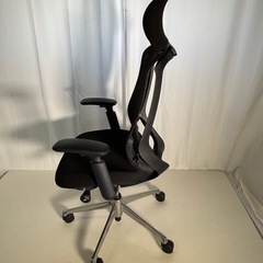 オカムラ　オフィスチェアの画像