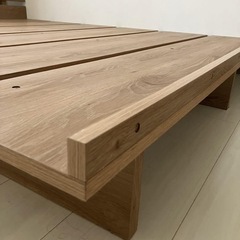 LOWYA ベッドフレームの画像