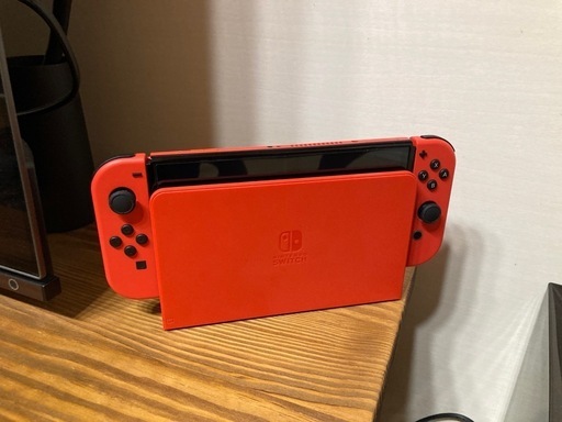 Nintendo Switch マリオレッド 有機ELモデル (ちゅーやん) 君津 Nintendo Switch マリオレッド 有機ELモデル (ちゅーやん) 君津