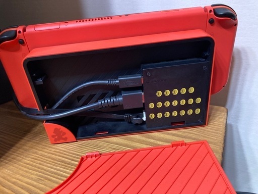 Nintendo Switch マリオレッド 有機ELモデル (ちゅーやん) 君津 Nintendo Switch マリオレッド 有機ELモデル (ちゅーやん) 君津