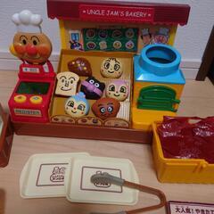 ジャムおじさんのパン工場の画像