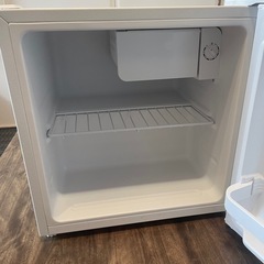 小型冷蔵庫　新品同様の画像