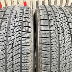 195/65R16超バリ山スタッドレスタイヤ付きホイール4本　ライズ、ロッキー等　ランクBの画像