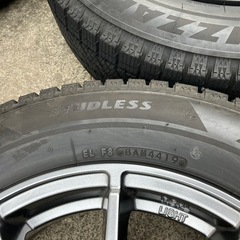 195/65R16超バリ山スタッドレスタイヤ付きホイール4本　ライズ、ロッキー等　ランクBの画像