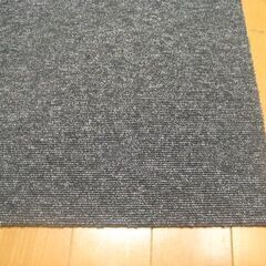 日本製タイルカーペット厚み6.5㎜・1枚２００円・在庫２５枚（１５４９）未使用品の画像