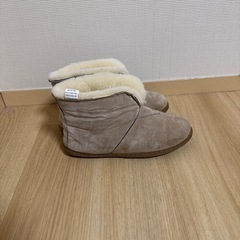 ムートン　靴　スリッパ　室内履きの画像
