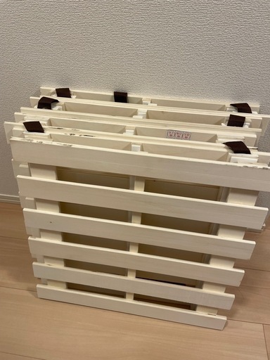 ニトリ】すのこシングルベッド ソルバ4マットレス用 (あんず