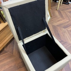 630 収納付き チェア ベージュ ※汚れありの画像