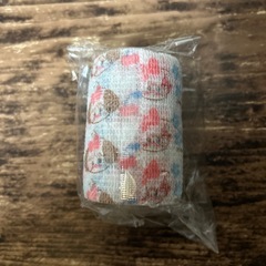 国産ドッグフード2個　トイレ袋セット　ペットちゃんの包帯の画像