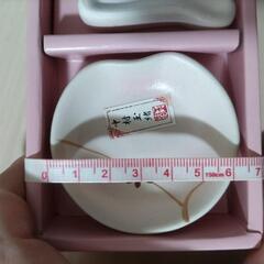 新品未使用☆小皿と箸置き2セットの画像