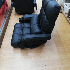 ☆ジモティー割引有☆ 回転式座椅子 BLKの画像