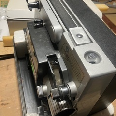 （父親の代理出品）映写機お譲りします。現状お渡しです。