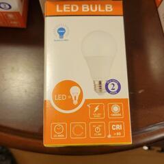 新品　E27 LED 60ワット相当　電球色　9個の画像