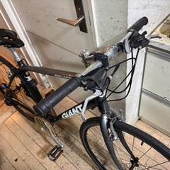 GIANT ESCAPE クロスバイク メタリックグレー (はる) 東大阪の
