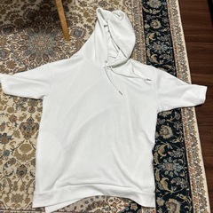 GU半袖パーカーの画像