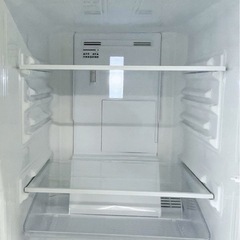 (送料無料) 2021年 極美品 冷蔵庫 137L SHARP 霜取り不要 電子レンジがおける耐熱天板 ガラストレーの画像