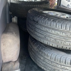 ハイラックスサーフ265\70R16 タイヤの画像