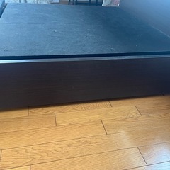 ベッドの画像