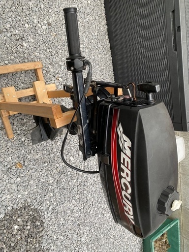 マーキュリー船外機2馬力 (ユー) 伊予のその他の中古あげます マーキュリー船外機2馬力 (ユー) 伊予のその他の中古あげます