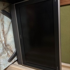 古い32型AQUOS テレビ