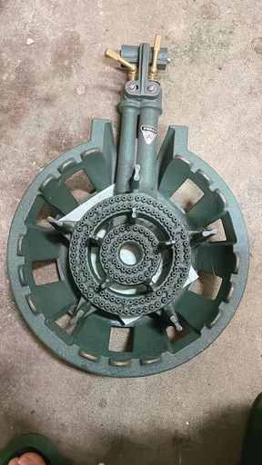 TS-210 【タチバナ】鋳物コンロ 二重 羽根なし 下枠付き 種火無 TS-210 【タチバナ】鋳物コンロ 二重 羽根なし 下枠付き 種火無