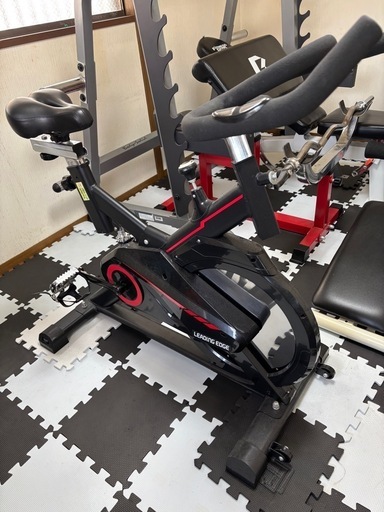 筋トレ　ダンベル　ベンチ　
自宅トレーニング器具一色