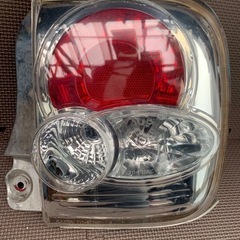 中古部品 ラパン HE21S 右テールランプ