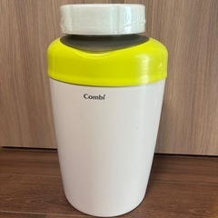 オムツゴミ箱　スペアカセット1つつけます