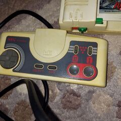 レトロ希少❗PCエンジン本体とすぐ遊べる部品一式セットソフト付き❗の画像