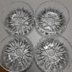 ＊ガラスの器4個セット＊の画像