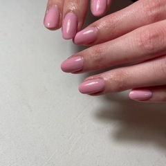 ネイルモデル募集　ワンカラー無料（人気のマグネットも可）