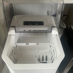 氷作る機械の画像