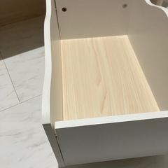 【美品】ニトリの本棚の画像