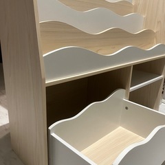 【美品】ニトリの本棚の画像
