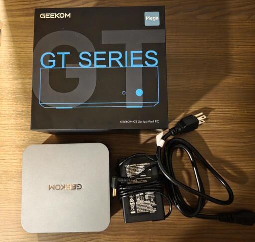 GEEKOM AI ミニpc GT1 Mega 第14代最强 インテル Core U9-185H GEEKOM AI ミニpc GT1 Mega 第14代最强 インテル Core U9-185H
